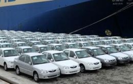 Indian exports of vehicles and parts reached 466 million dollars last year 