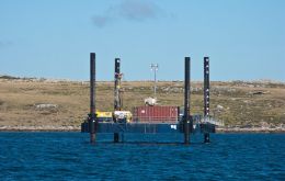 The jack-up barge and deck-mounted core drill machine on location in Port William (Photo courtesy by C. Harris)