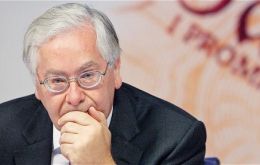 In past meetings Governor Sir Mervyn King have favoured an extra £25bn boost