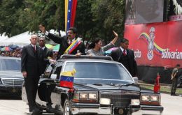 The Venezuelan president at the head of the Carabobo battle celebrations 