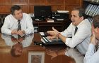 A double warning from Secretary Moreno and Minister Yahuar (L)