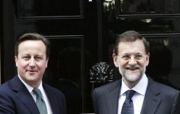 PM Cameron and PM Rajoy agreed that Gibraltar issues could not become an obstacle in the bilateral relations 