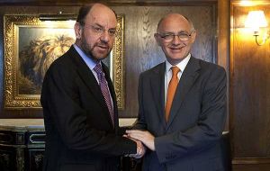 Minister Moreno with his peer Timerman 