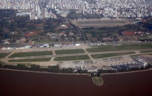 Aeroparque is next to the River Plate and a few minutes drive from downtown Buenos Aires 