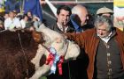 The Uruguayan president visiting the Prado agro-industrial show