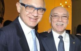 Timerman and Loizaga at the ceremony in the consulate