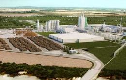 The Montes del Plata when on full production will have an output of 1.3 million tons of pulp 
