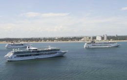 A busy day in Punta del Este with several cruise vessels       