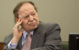 Conservative-leaning business mogul Sheldon Adelson, CEO of Las Vegas Sands, along with his wife Miriam, were the top public donors