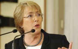 “From the perspective of a developed country, Michelle Bachelet’s program is completely mainstream” say economists and political analysts (Photo AP)