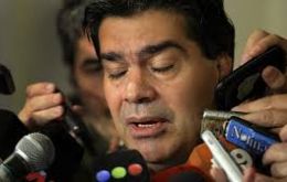 Capitanich described the situation as an “attempt to destabilization” and dispatched over 10.000 special forces to several provinces