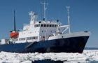 The Russian vessel trapped by ice every summer travels to Antarctica