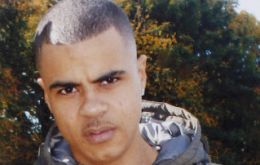 Mark Duggan's family told media they would not give up the case.