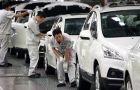 China's Dongfeng Motors will invest about 800m Euros in return for 14% stake in the French company until now dominated by the Peugeot family