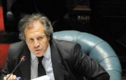 Foreign minister Luis Almagro anticipated the possibility of such a visit to parliament last month