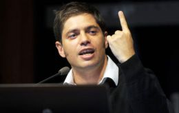 Minister Kicillof attacked opposition and economists for orchestrating an 'end of the world' feeling among Argentines 
