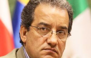 Opposition lawmaker Cardoso dismisses such interest as 'candid or plain nonsense'