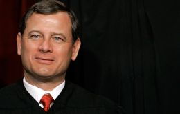 Roberts admitted that the decision will have an impact on combating crime, but the right to privacy “comes at a cost.”