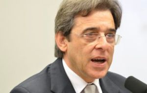 Trade minister Mauro Borges warned about the 'mexicanization' with 'maquiladoras' of the Brazilian economy 
