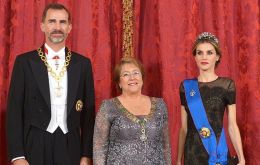 The Spanish royal couple greeted Bachelet at the Pardo Palace in Madrid, the official residence for visiting heads of State