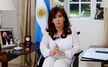 Cristina Fernandez announced that the intelligence reform bill would also transfer responsibility for wiretaps to the Attorney-General's Office.