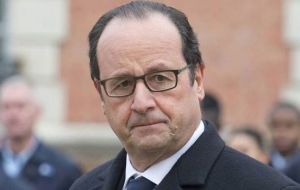 “The sudden death of our fellow French nationals is a cause of immense sadness,” French president Hollande's office said in a statement Monday night.