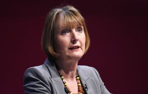 Acting Labor leader Harriet Harman paid a fulsome tribute to Bercow, saying he was a “giant in the office”, the best holder of the position in 30 years