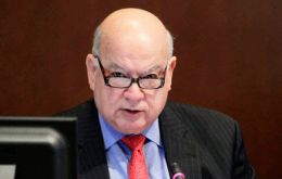  Insulza recalled that “it is the only territorial dispute in the region that the OAS has accompanied continuously for more than fifteen years”.