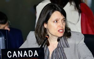 Ottawa was in disagreement. “The Canadian delegation does not wish to associate to the text” said Canadian official Jennifer Loten.