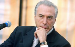 “Michel Temer, vice-president of the Republic, flirts with resigning as political coordinator of Dilma's government”.          