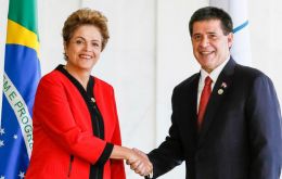 Dilma Rousseff formally hands the pro tempore presidency of Mercosur for the next six months to Paraguayan president Horacio Cartes 