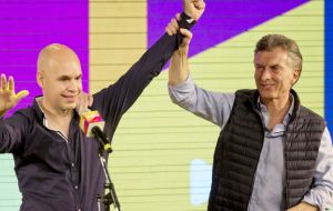Macri seized the opportunity to launch his presidential national campaign during the celebration of Rodríguez Larreta’s victory in the mayoral elections. 