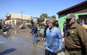 President Bachelet said on Thursday morning that about 100,000 families lacked electricity. She also visited Coquimbo region on the same day 