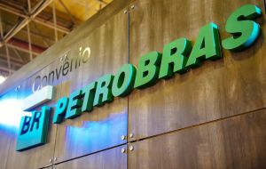 The foundation is suing on its own, suggesting it believes it might recover more of its losses on Petrobras' American depositary shares that way. 