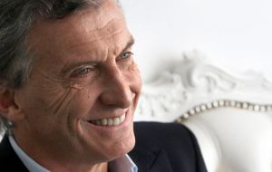 Macri described Malcorra ”as intelligent, vigorous and wise” and comes to “add her vision about international issues in this phase of change we will begin soon.”
