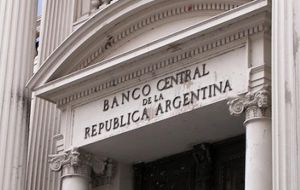 So far the Argentine Central Bank has not had to dip into its reserves to stave off a run on the Peso, but traders are still adapting to the new rules 