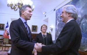 Macri and Vazquez met in Santiago when the Argentine elected president visited president Michelle Bachelet