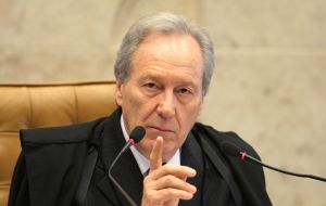 Chief Justice Ricardo Lewandowski said a new date will be set to rule on Lula da Silva's appointment. The full court will make the final decision.