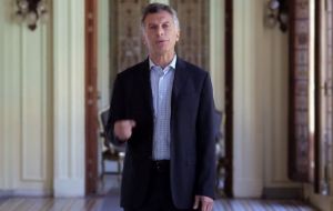 President Mauricio Macri sent a message of acknowledgement “to the next of kin of the 55 heroes of the Air Force and all Malvinas veterans”.