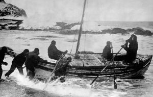 On 24 April 1916 Shackleton and five of his men began an epic 800-mile open-boat voyage to South Georgia, leaving the remaining 22 men behind on Elephant Island
