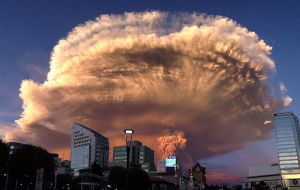 The team was able to show that a string of eruptions at the Calbuco volcano in Chile widened the spring ozone hole. 