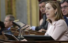 Ana Pastor was elected in the first post-election session of parliament, gaining 169 votes, ahead of Socialist lawmaker Patxi Lopez, who got 155 votes. 