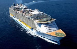 Royal Caribbean’s 5,400-passenger Allure of the Seas, one of the world’s biggest cruise ships, has changed the order of its calls at Cozumel, Falmouth and Jamaica