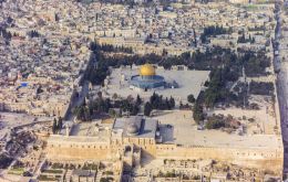 The resolution omitted the Jewish name for a shrine holy to both Jews and Muslims. It referred to the Temple Mount as the Haram Al-Sharif