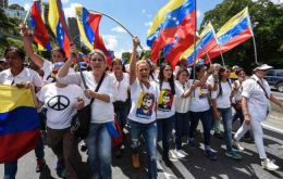 In an emergency opposition lawmakers called on Venezuelans to “actively defend” the constitution claiming Maduro's has broken constitutional order 