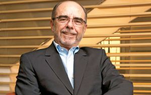 Pedro Novis, was president of the conglomerate from 2002 to 2009 and is currently a member of the board of holding company Odebrecht S.A.  