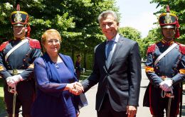 President Macri meet his counterpart Bachelet in his presidencial residence