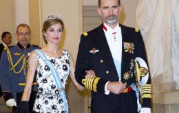King Felipe had accepted an invitation from the Queen in December 2015 to visit the UK accompanied by Queen Letizia. 