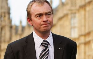 Lib Dem leader Tim Farron tweeted: “This is your chance to change the direction of your country. If you want to avoid a disastrous hard Brexit”.
