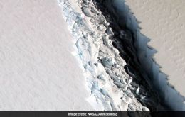 The crack now has just 8 miles to go before an iceberg roughly the size of the state of Delaware breaks free into the Southern Ocean.
